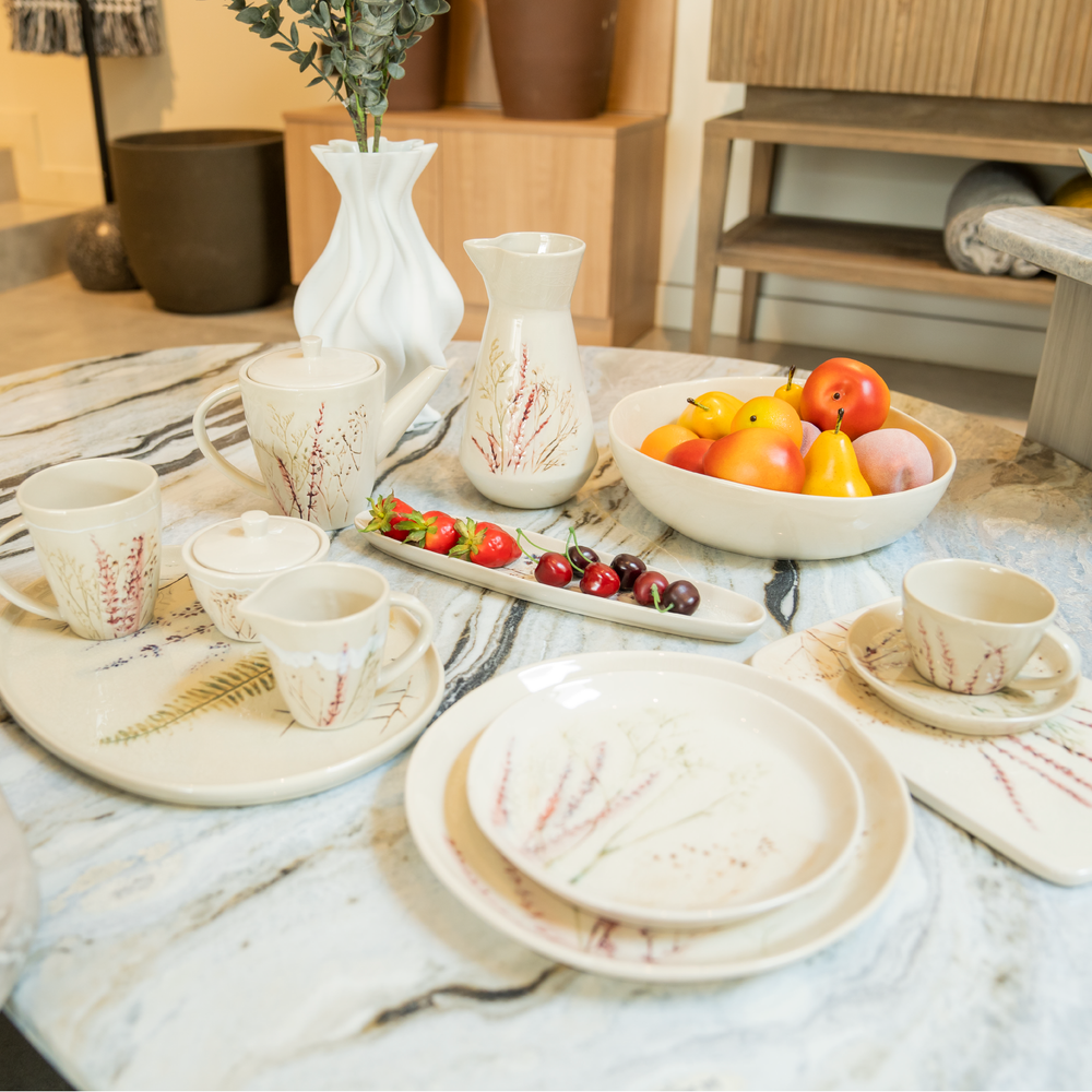 Plates – Modern Home