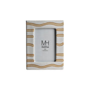 Wavey Ceramic Frame Modern Home