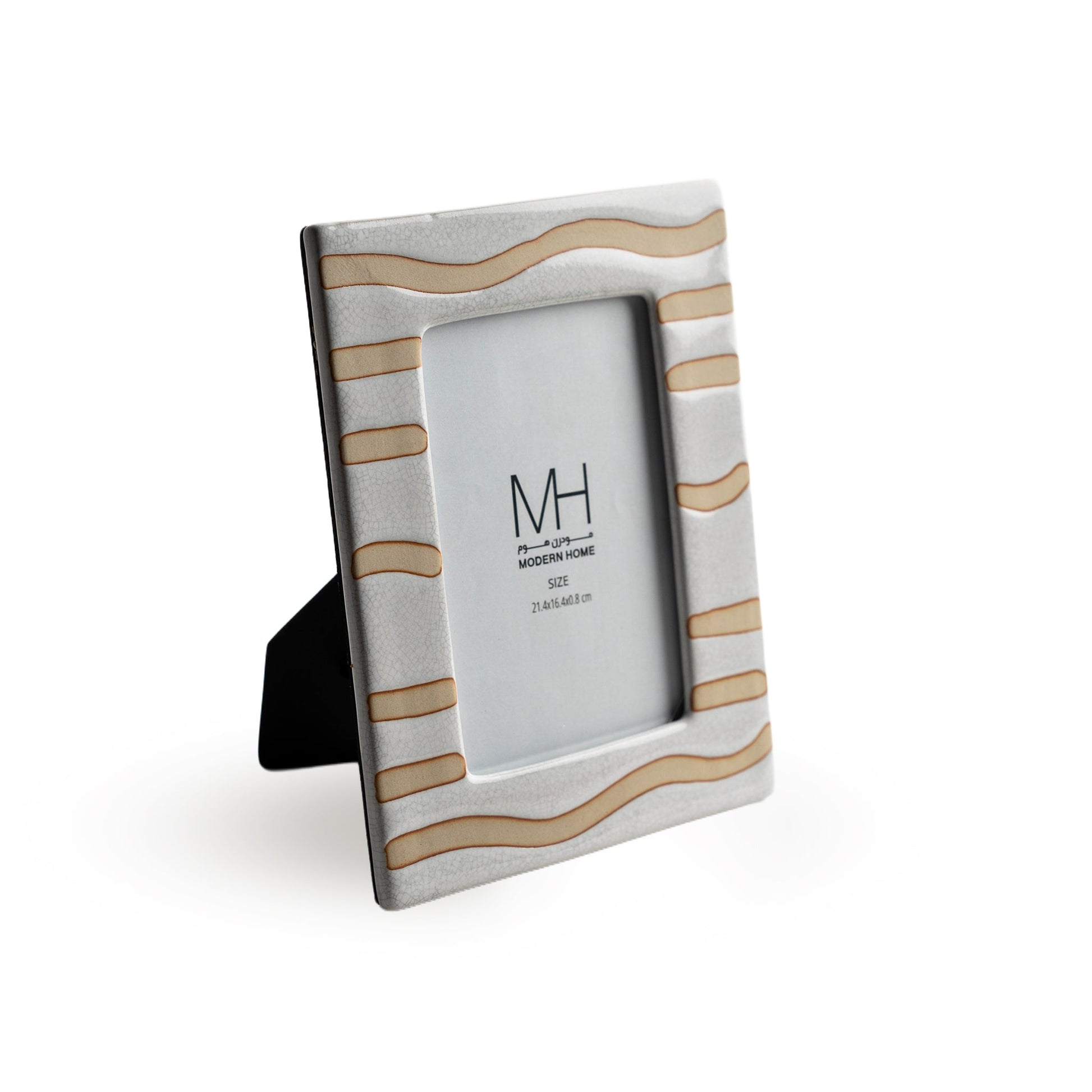 Wavey Ceramic Frame Modern Home