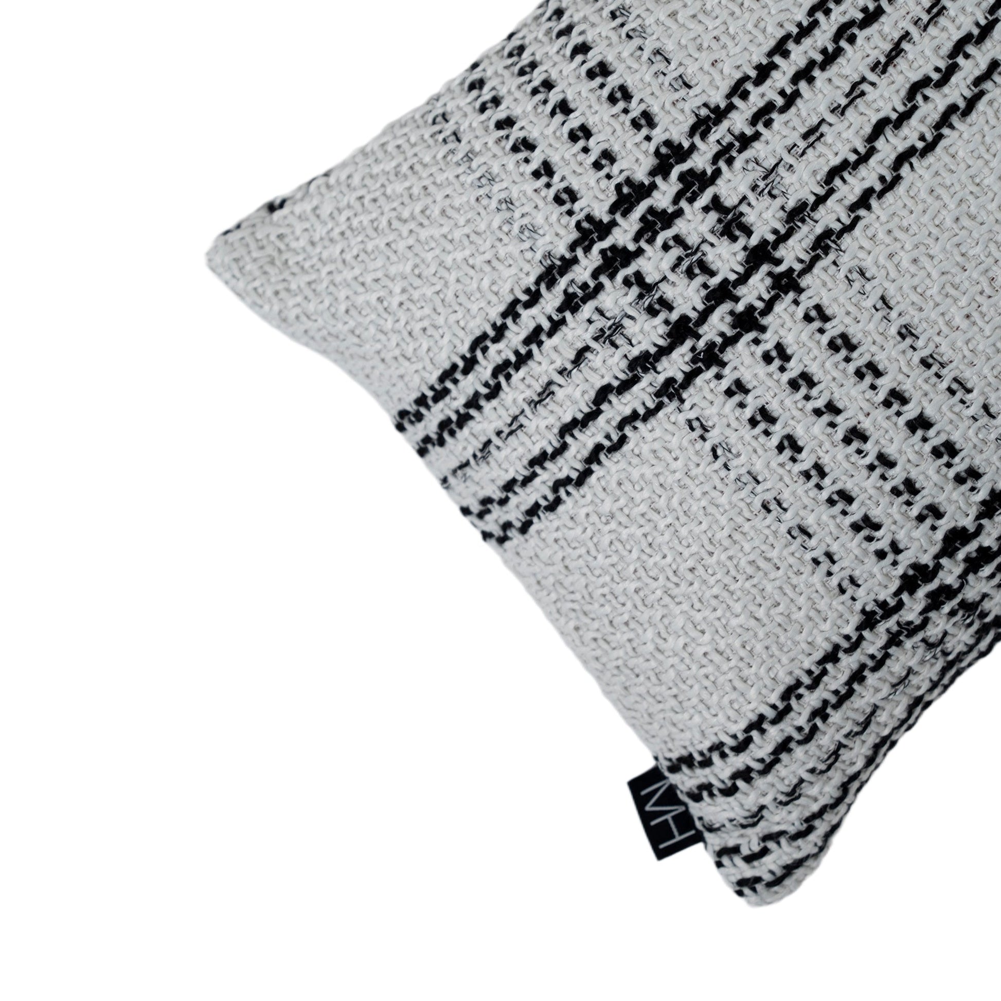 Checkerboard Cushion Cover - White Modern Home