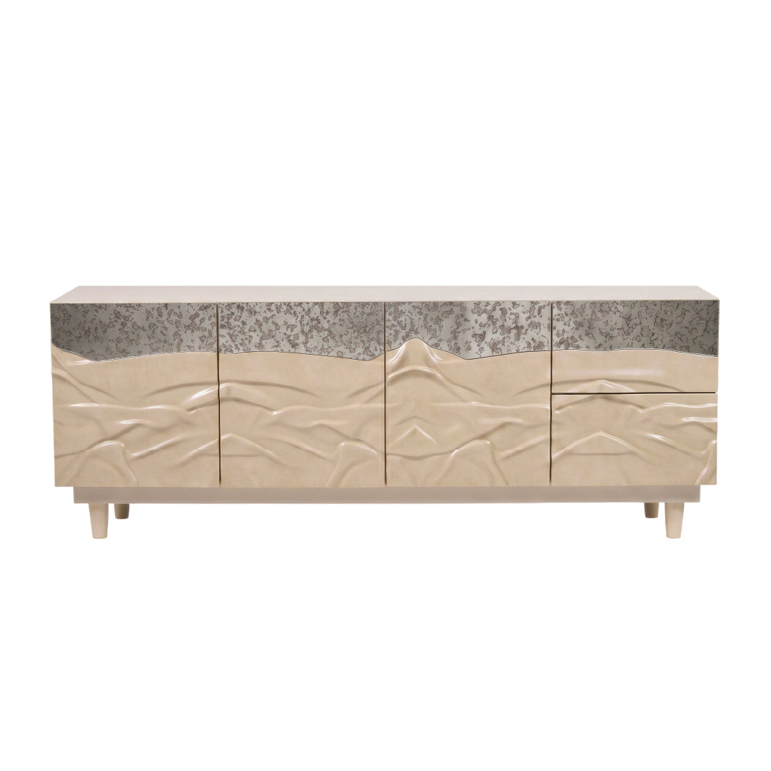Shurooq's Console Modern Home