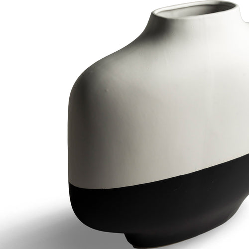 Mercana Ceramic Black & White Vase